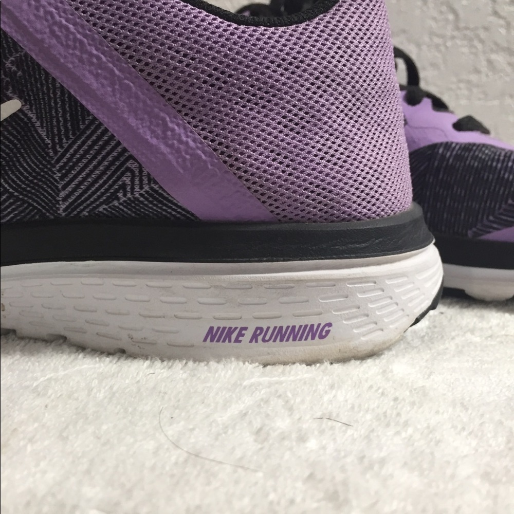 Nike running shoes - Picture 5 of 5